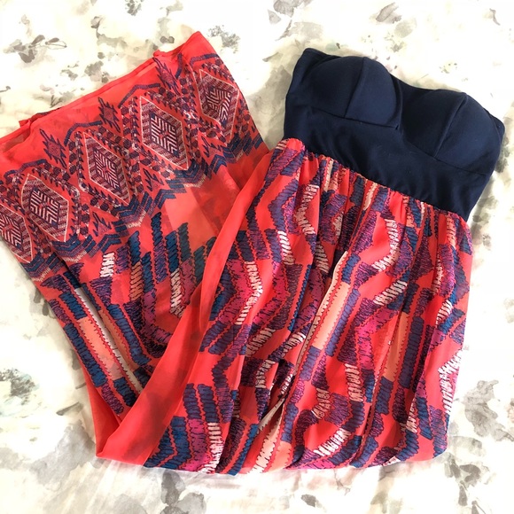 love, Fire Dresses & Skirts - Coral Multicolor Strapless Maxi Dress w/Slit - Sm